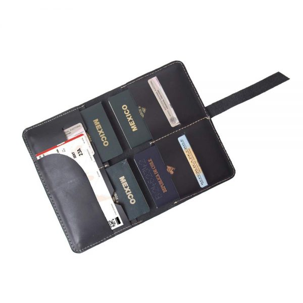 Porta pasaporte familiar negro